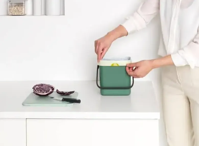 Brabantia Affaldsspand m. låg - 3 liter Grøn/Sort