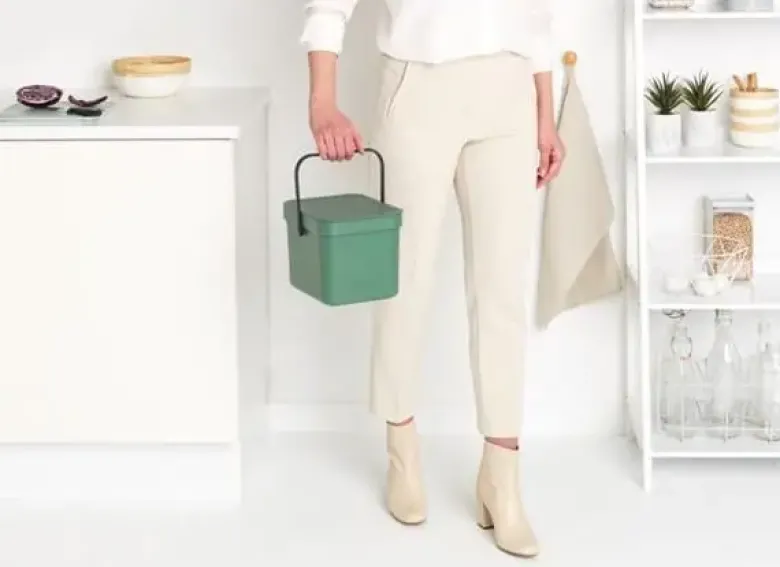 Brabantia Affaldsspand m. låg - 6 liter Grøn/Sort