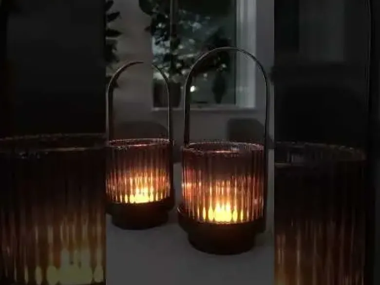 Da'core fyrfadsstage med hank metal glas ravfarve