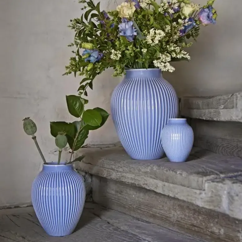 Knabstrup Vase med riller 12,5 cm lavendelblå