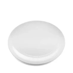 Lyngby Porcelæn Rhombe Ovalt serveringsfad 35x26,5 cm hvid