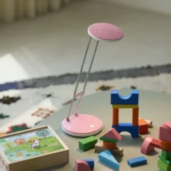 Nielsen Light A5 LED Skrivebordslampe Lyserød