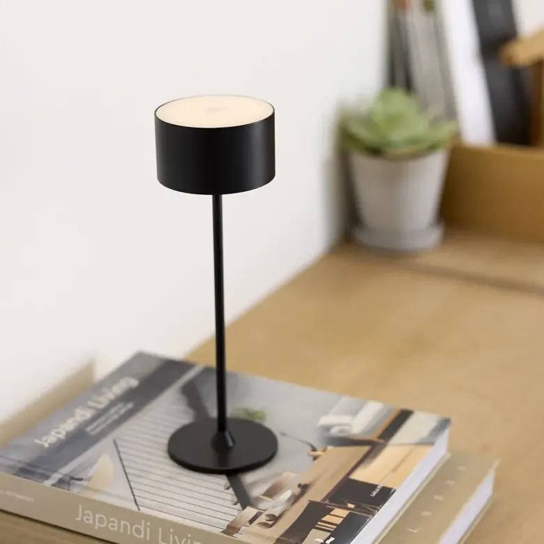 Nielsen Light Bistro Genopladelig Bordlampe Sort