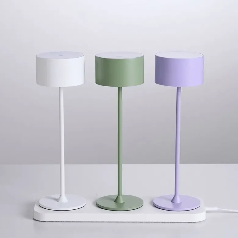 Nielsen Light Ladestation til 3 Bistro Lamper Hvid