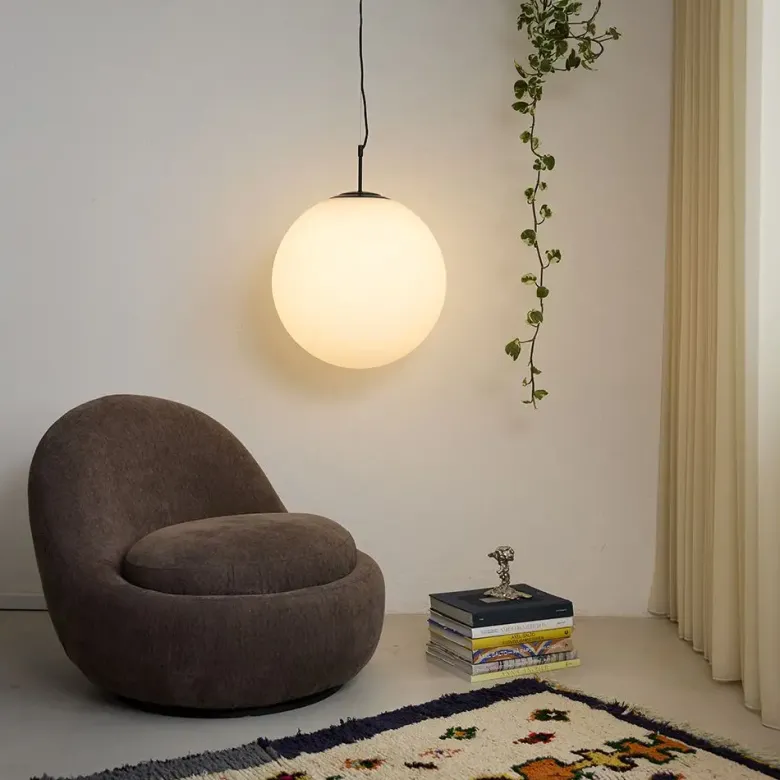 Nielsen Light Nora Cafependel Opal/Sort Ø50 cm