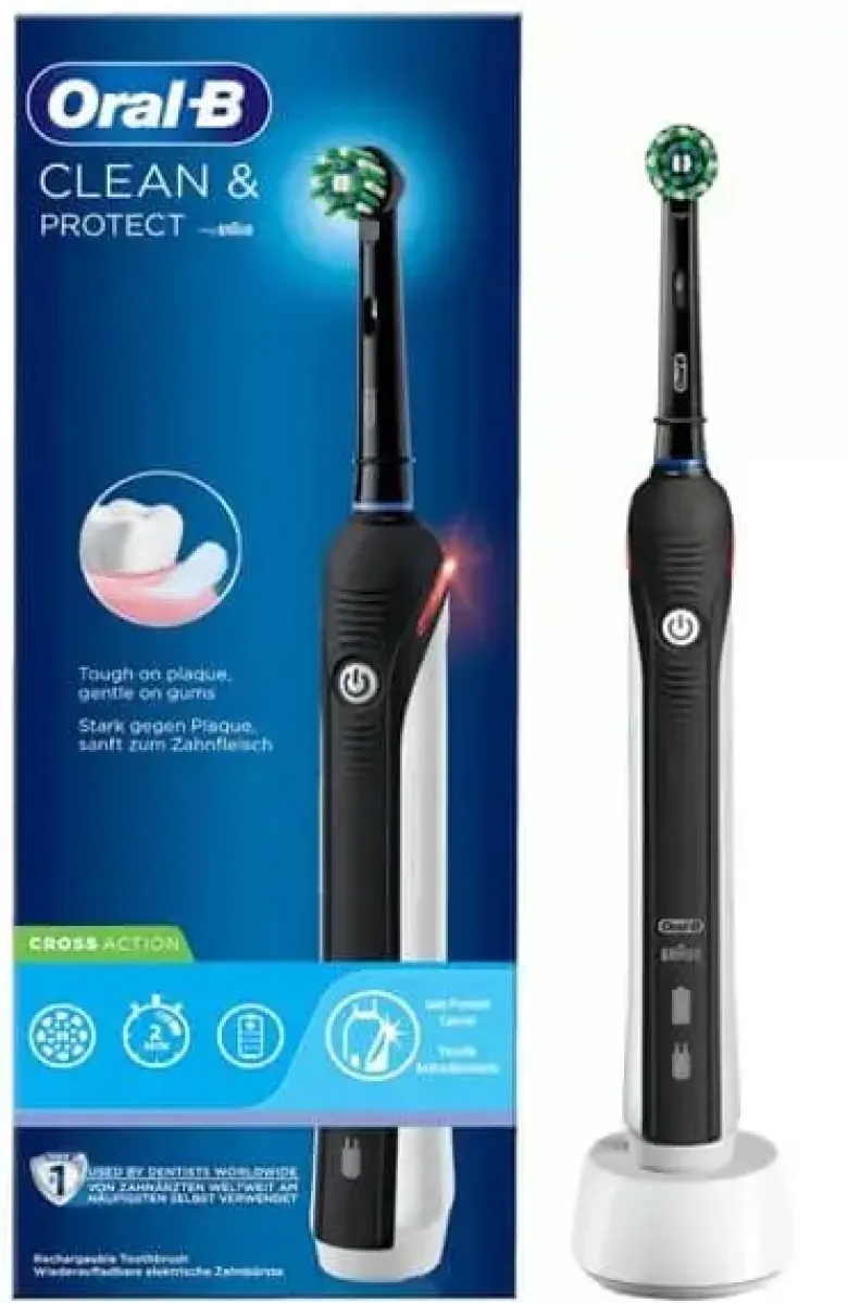 Oral-B Tandbørste Clean & Protect Black Cross Action