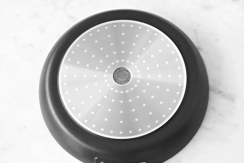 Scanpan Pro IQ sauterpande med glaslåg 26 cm