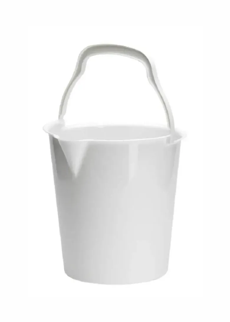 Spand med tud 10L hvid