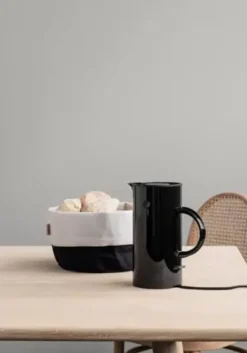 Stelton EM77 elkedel 0,5L sort