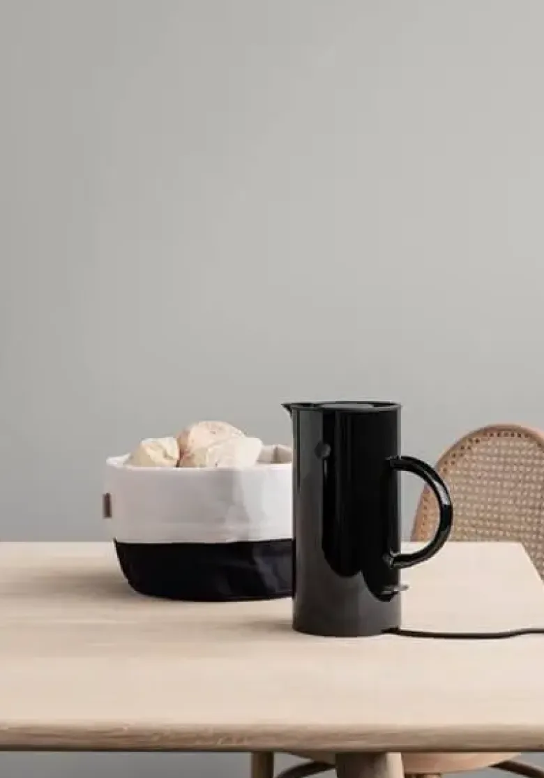 Stelton EM77 elkedel 0,5L sort