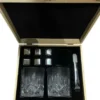 WoMa 2 whiskyglas 300 ml. med 6 isterninger og tang