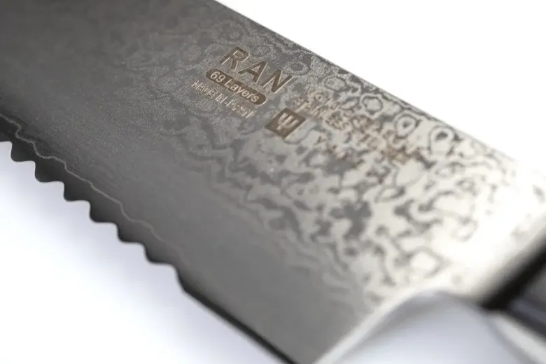 Yaxell RAN Brødkniv 27,3 cm