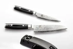 Yaxell Ran Knivsæt med santukokniv, universalkniv & knivsliber