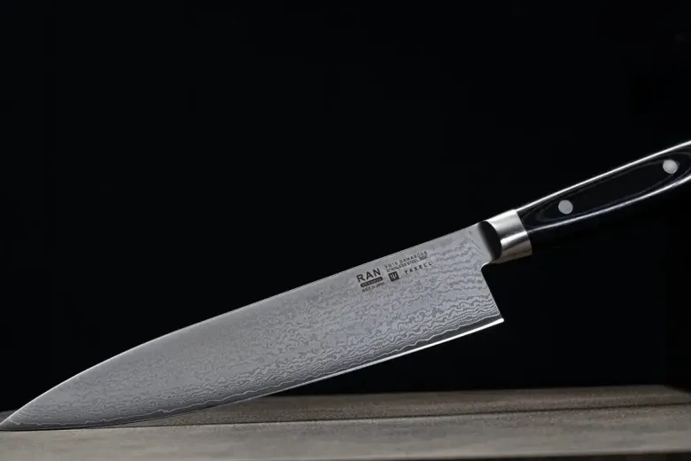 Yaxell RAN Kokkekniv 24 cm
