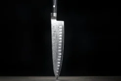 Yaxell RAN Kokkekniv med luftskær 20 cm